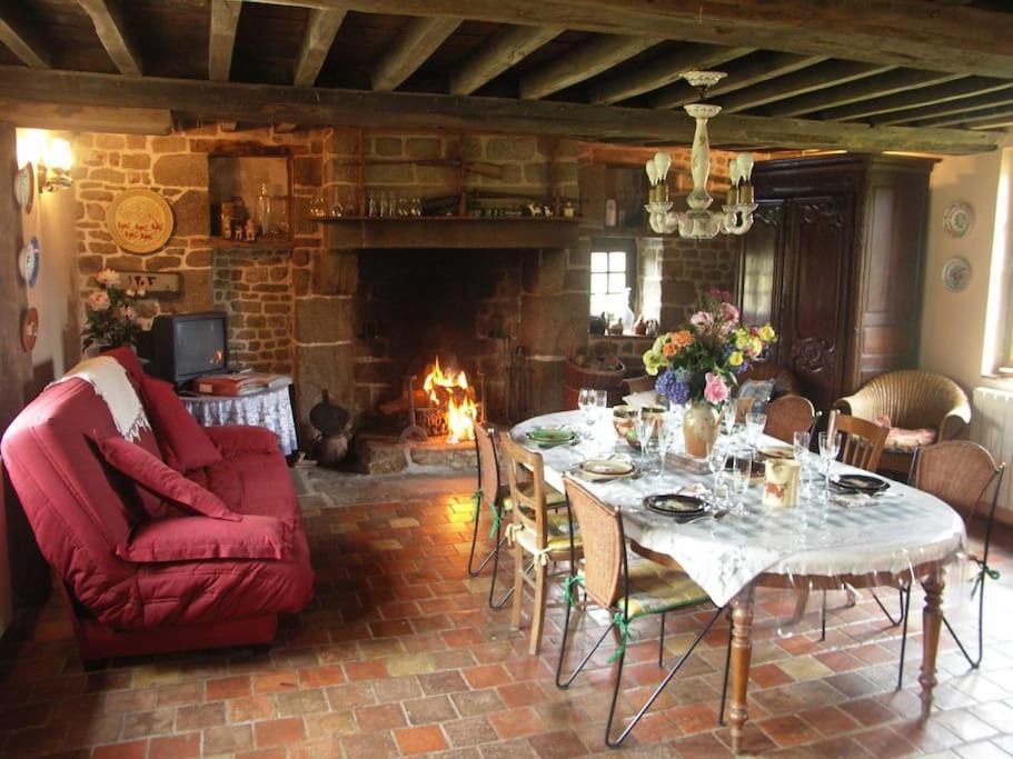 Gite : La Cochetiere : Ancienne Ferme 18Eme Villa Le Grais Exterior foto